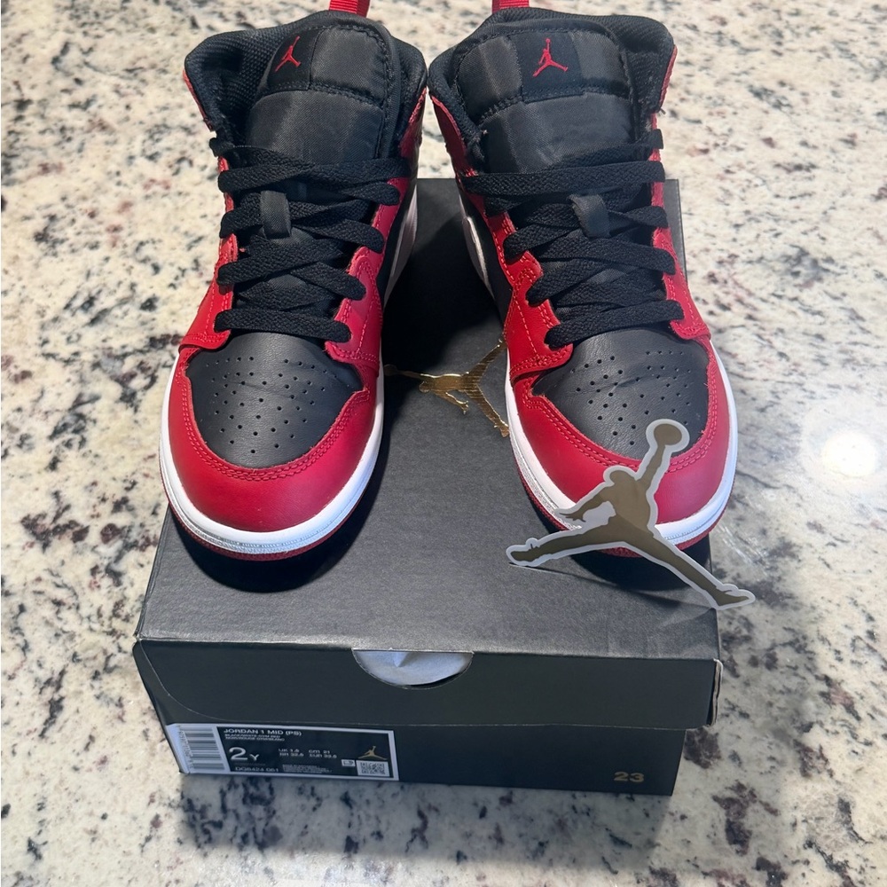 Jordan retro 1s Kids' Black and Red Sneakers